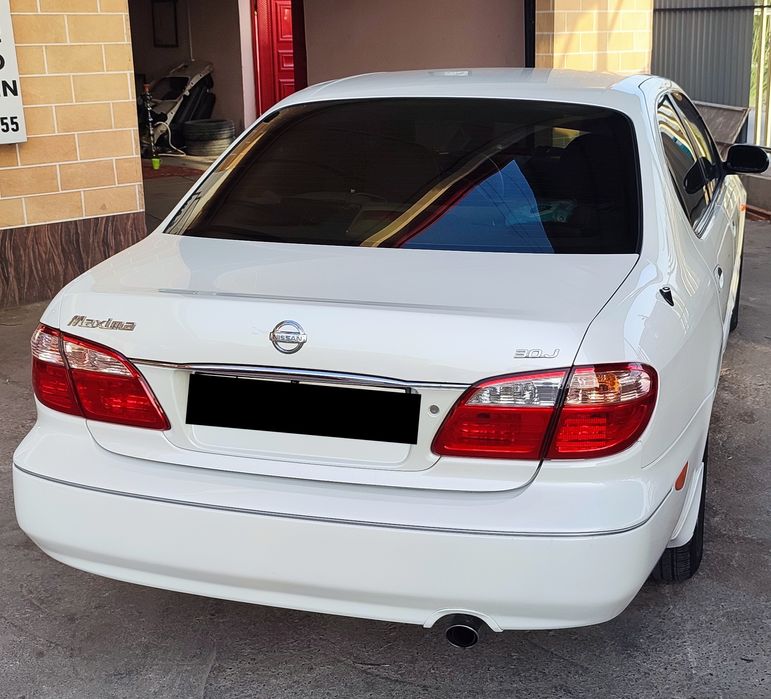 Nissan Maxima 3.0 L