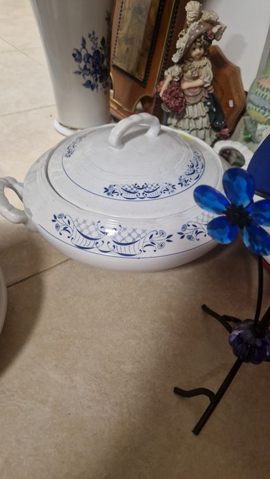 Разпродажба сувенири