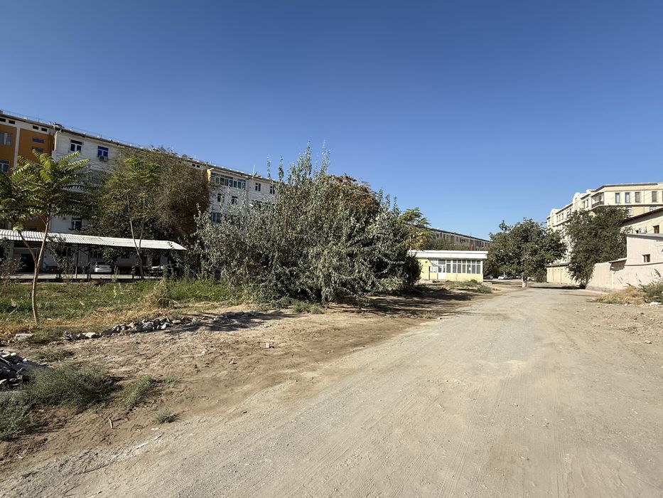 Озик овкат дукони учун ер 25м2 сотилади