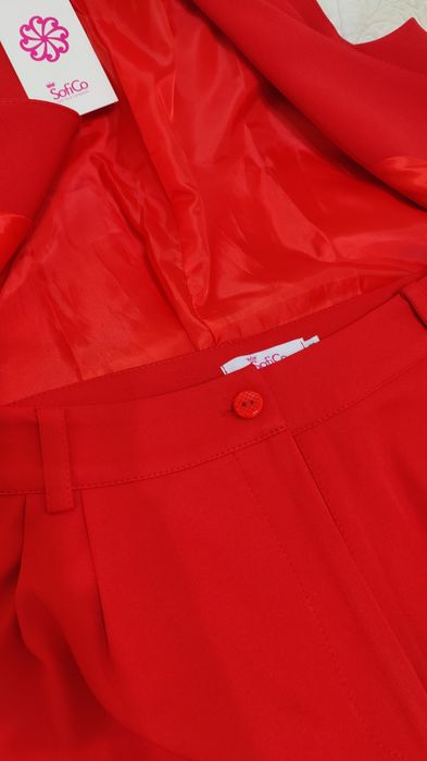 Костюм женский,новый