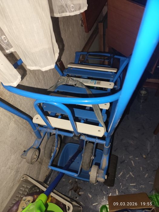 Продам велосипед и санки трансформер.