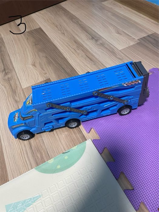 Детски играчки за дете до 3 г.