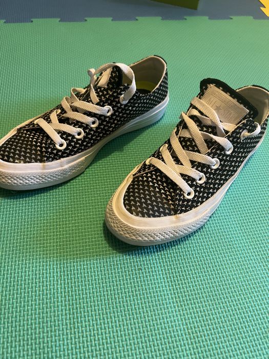 Tenesi converse măsura 36