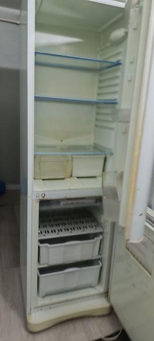 Продам холодильник б.у