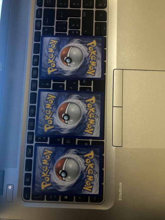 Pokemon карти от колекция