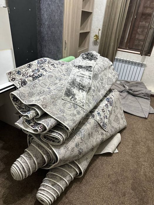 Mehmonxona gilamlari sotuvda