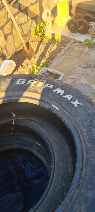 Гуми Grip Max офроуд 235 65 17