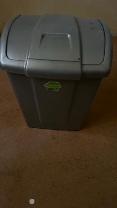 Ведро для мусора