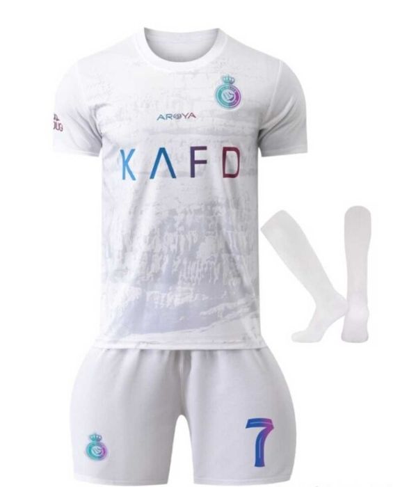 Новия Детски Екип Мбапе 9 Реал Мадрид Комплект с шорти MBAPPE 9 new