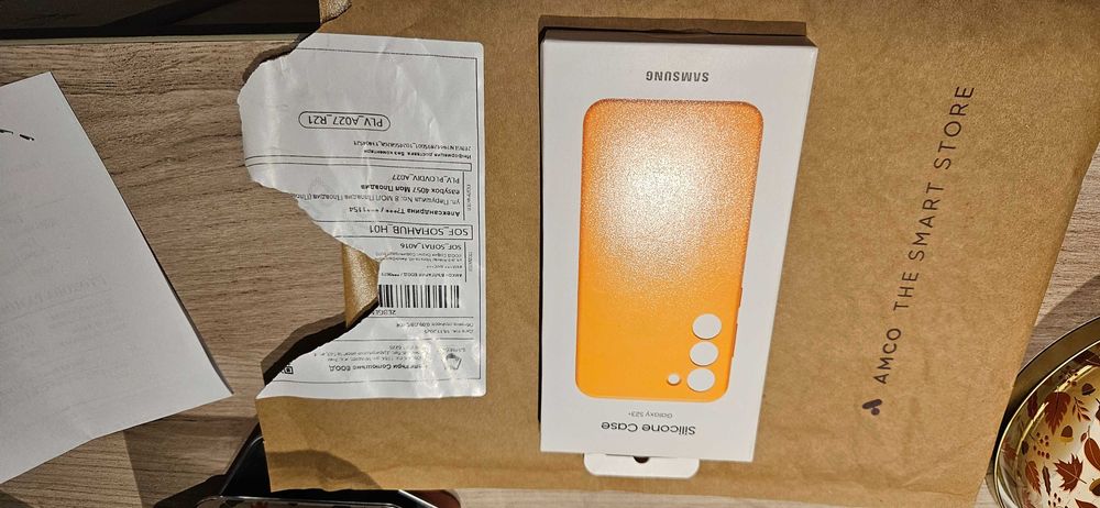 Оригинален силиконов кейс за Samsung Galaxy S23 +