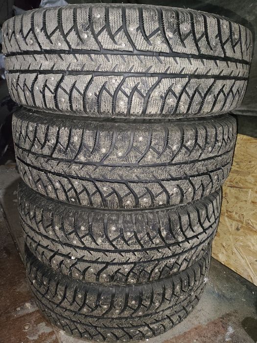 Продам зимние шины