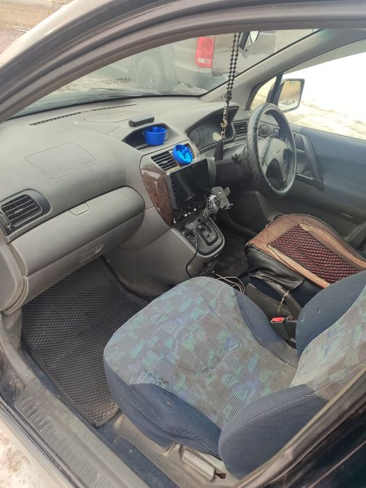 Продам mitsubishi RVR 1998 г