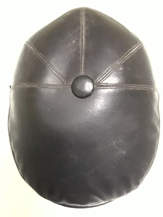 Фуражка демисезонная.