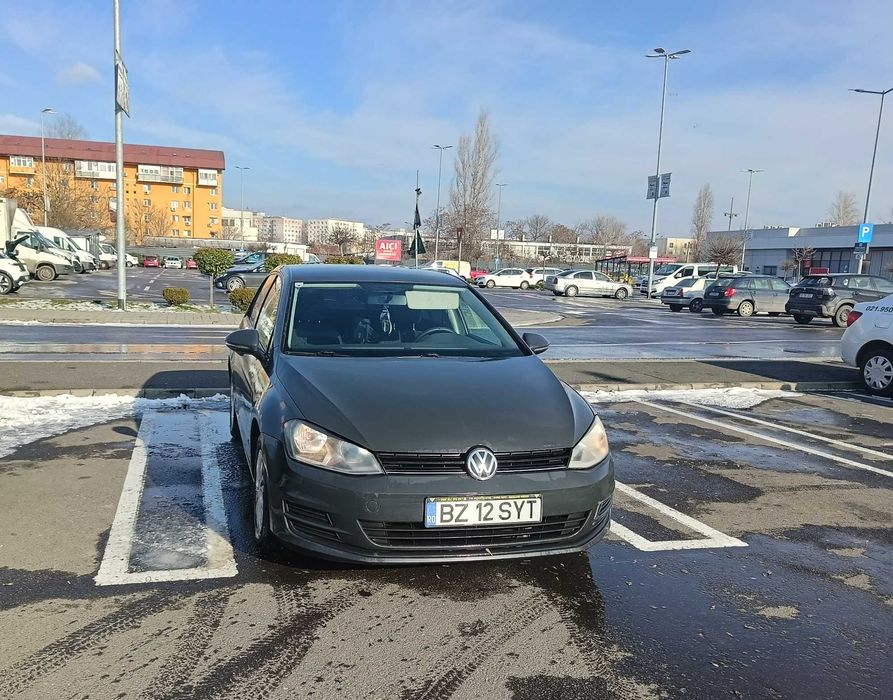 VOLKSWAGEN Golf 2011