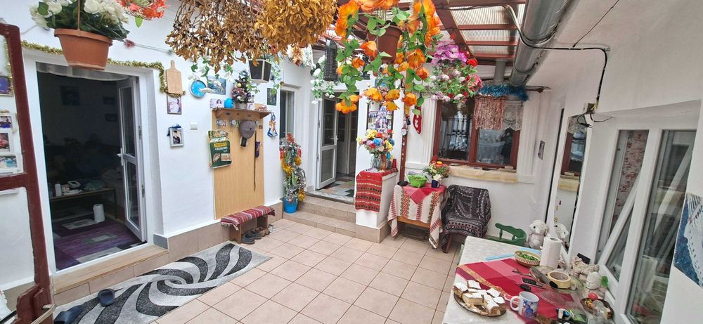Casa la curte Bucuresti sector 5