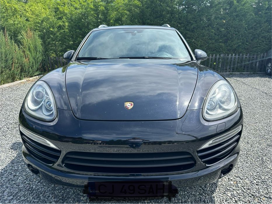 Vând Porsche Cayenne 2014