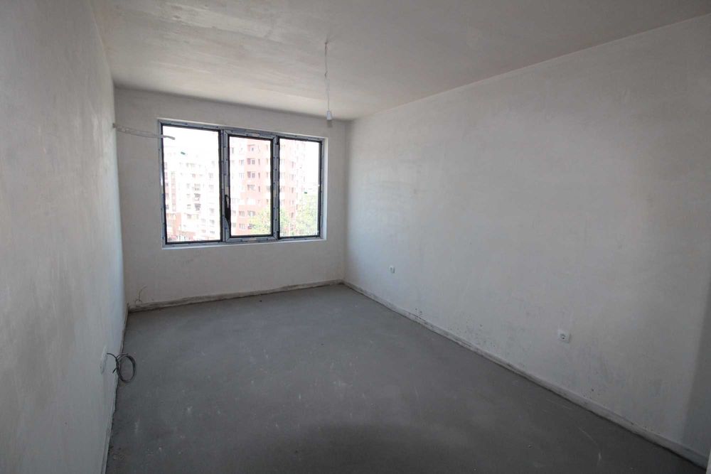 Продава се Тристаен апартамент в Пловдив, Кършияка - 99 кв.м за 1954 €/кв.м - Снимка #2