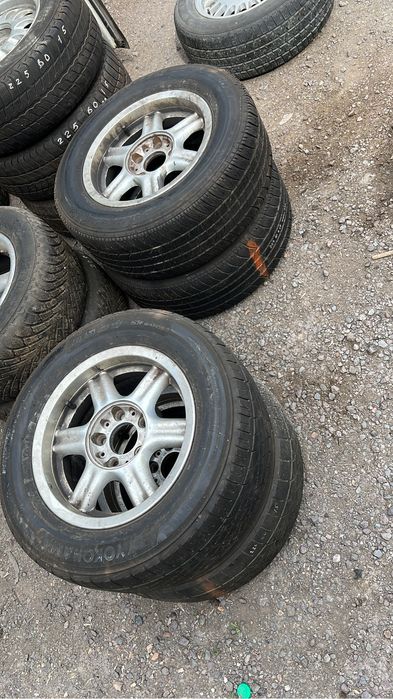 Продам диск с резиной на бмв