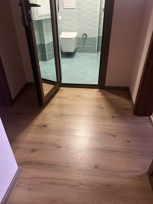 Продава се Двустаен апартамент в Перник, Център - 54 кв.м за 1760 €/кв.м - Снимка #2