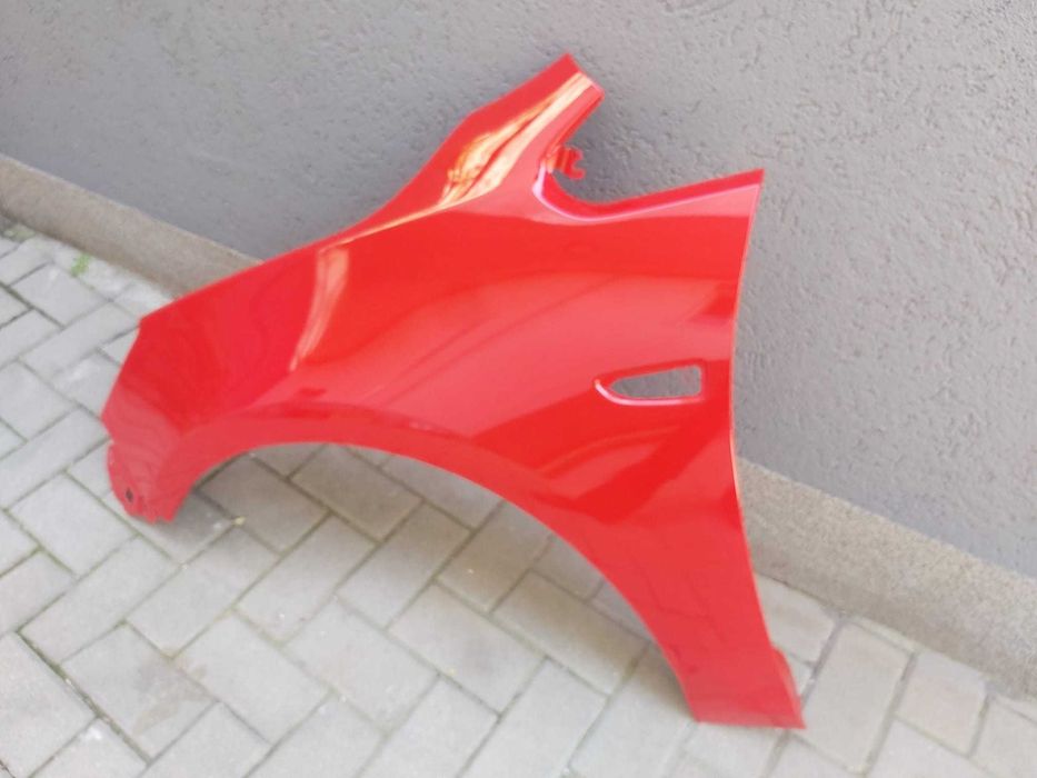 Aripa Fata Stanga Opel Astra J 2009-2015 Vopsita Rosu