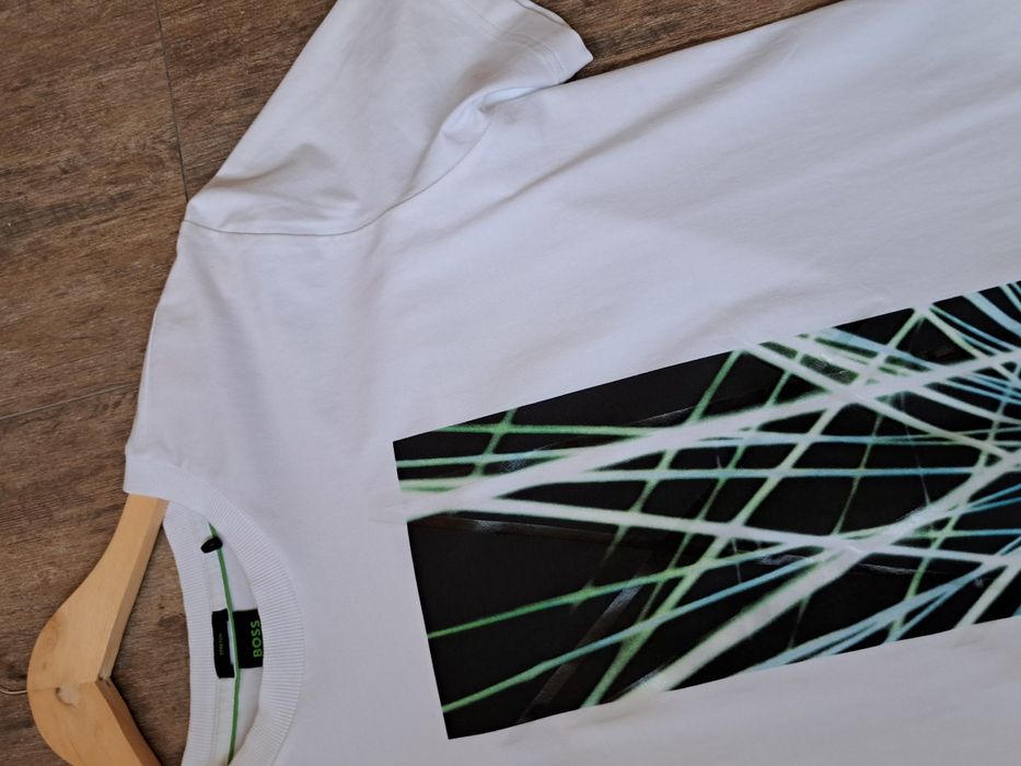 BOSS Мъжка тениска L размер