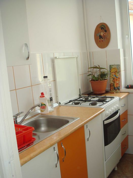 Proprietar, Ofer spre inchiriere garsoniera - Ultracentral