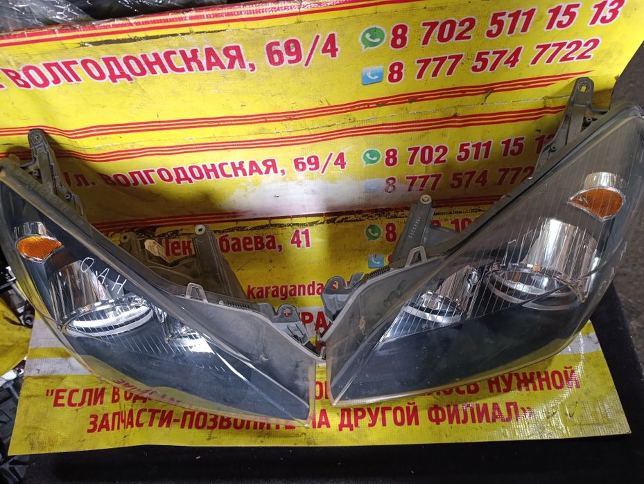 Фары на Опель Астра Н из Германии