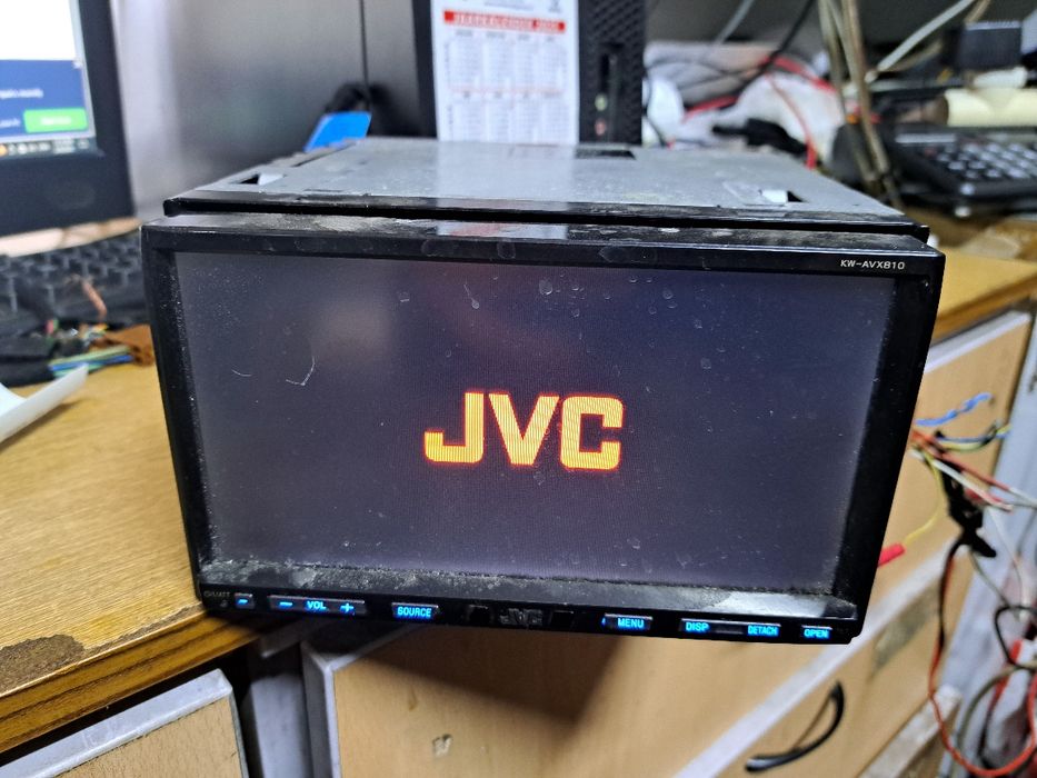 Мултимедия JVC kw AVX 810  SD card. USB  .Bluetooth. navigation