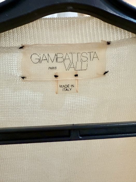 Разгрузка гардероба 42 р