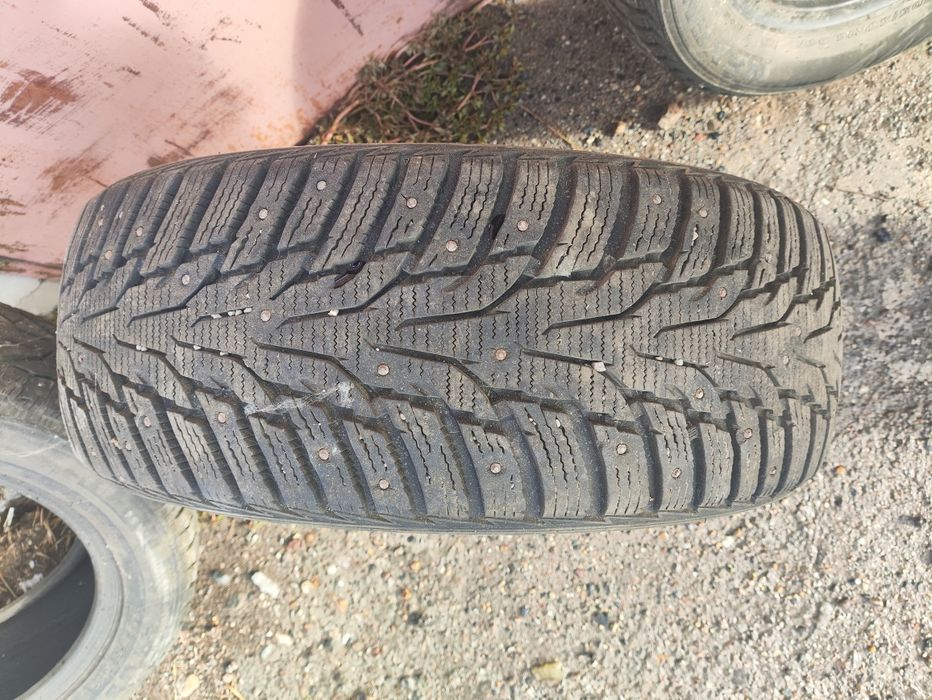 Продам шины зимние