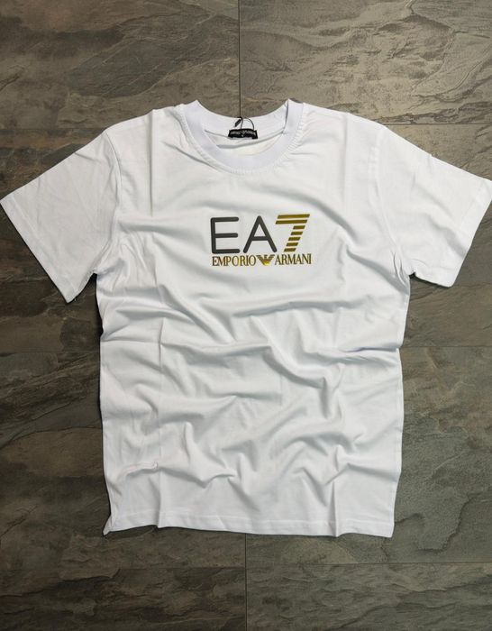 Премиум мъжки тениски EMPORIO ARMANI | Топ качество на отлична цена