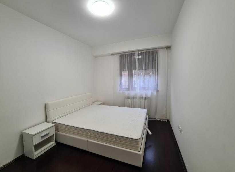 Дава се под наем Двустаен апартамент в Бургас, Възраждане - 67 кв.м за 229.5 € - Снимка #2