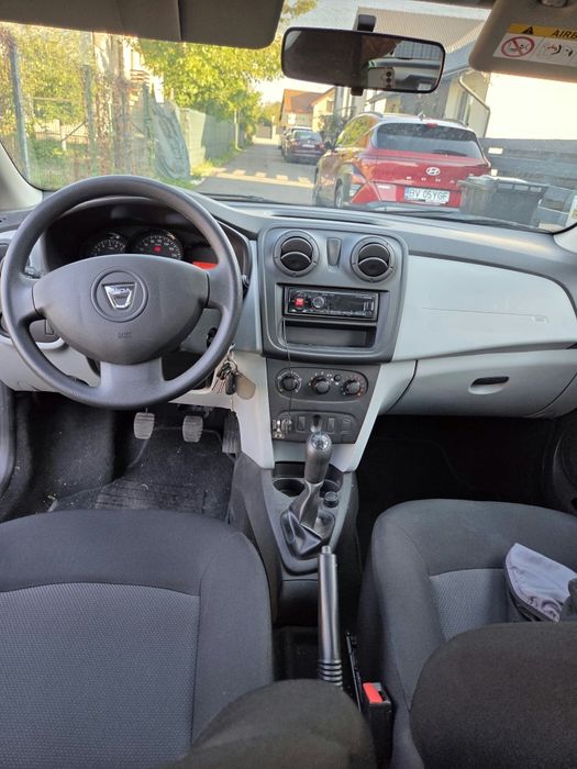 Logan 2014,  69000 km
