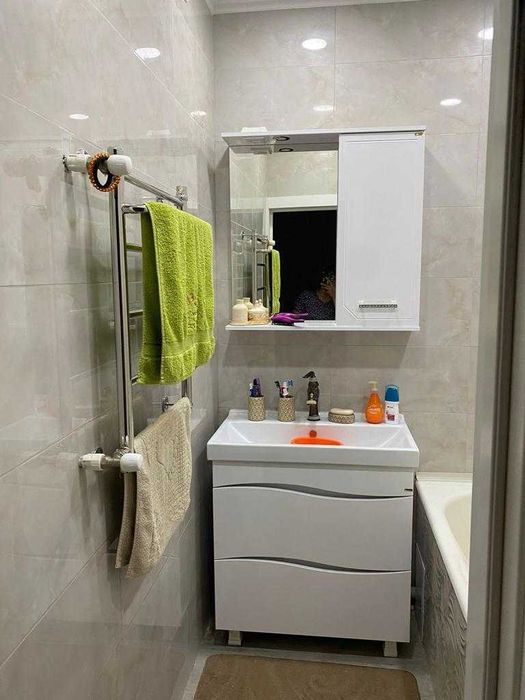 срочно продается 3 комн кв Нектар
