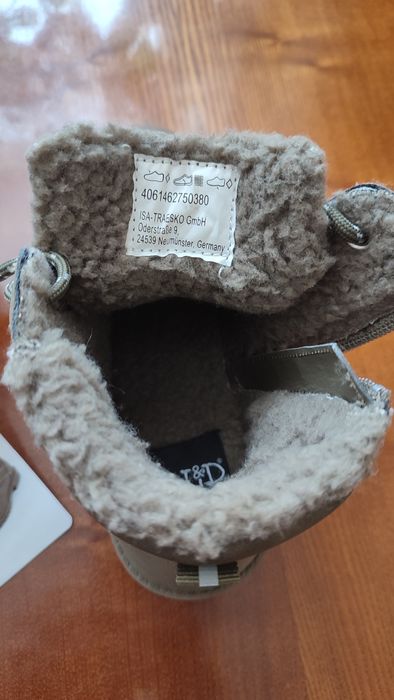 Продам ботинки детские размер 31. Новые