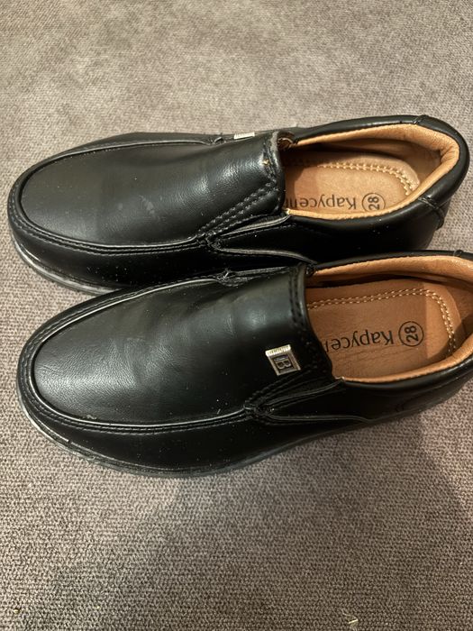 Продам туфли на мальчика