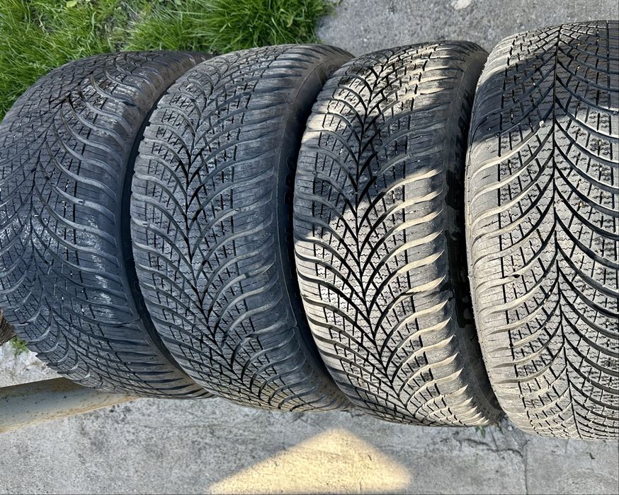 Anvelope all season R17