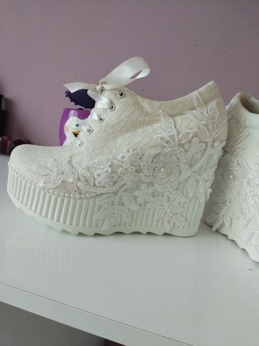 Булченски обувки платформа