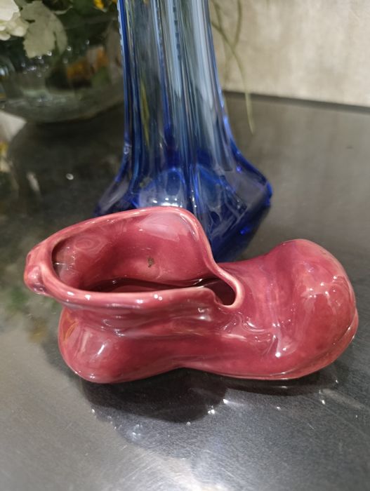 Продам статуэтку башмак