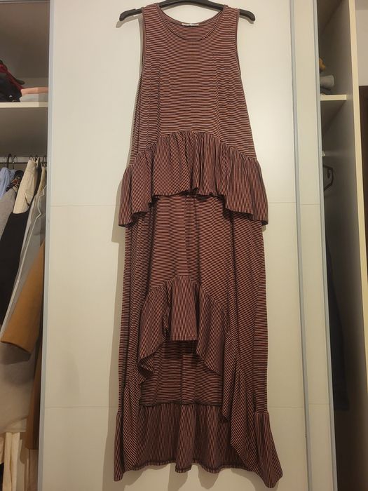2 rochii zara marimea M  100 ron