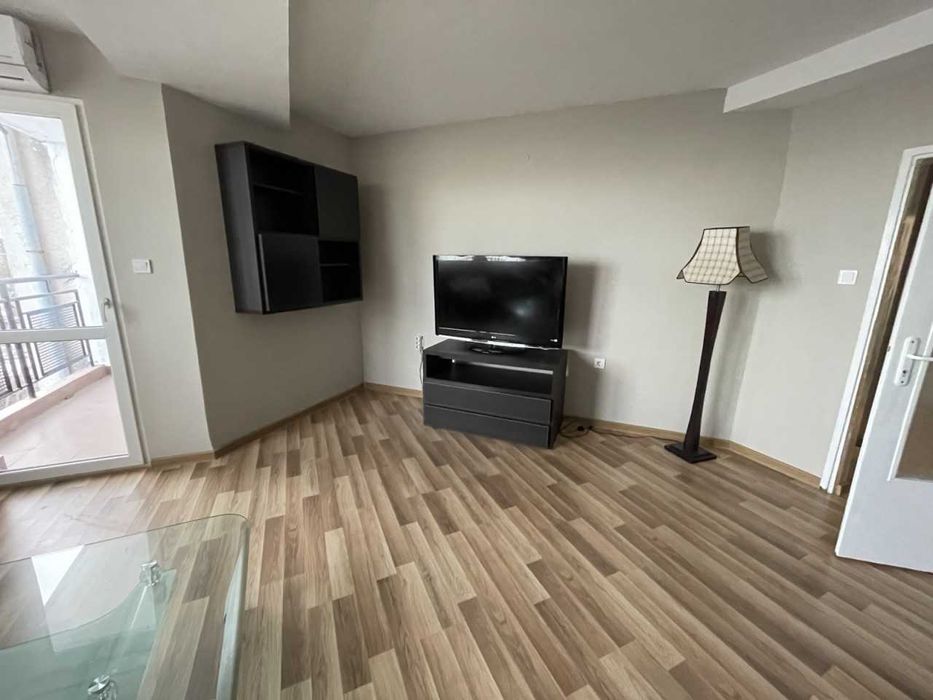 Продава се Двустаен апартамент в Пловдив, Център - 80 кв.м за 593 €/кв.м - Снимка #6