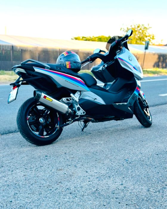 Maxi scuter BMW C600 Sport Yamaha Honda Aprilia