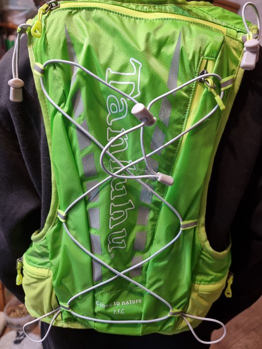 Вело рюкзак. Рюкзак- фляга