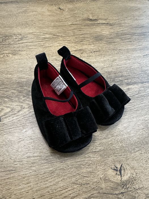 Бебешки обувки за момиче