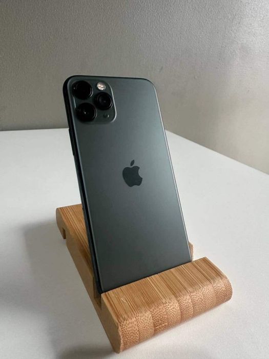 iphone 11 pro.