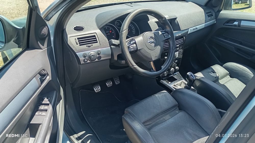 Opel Astra 1.7 CDTI 2010 Full
