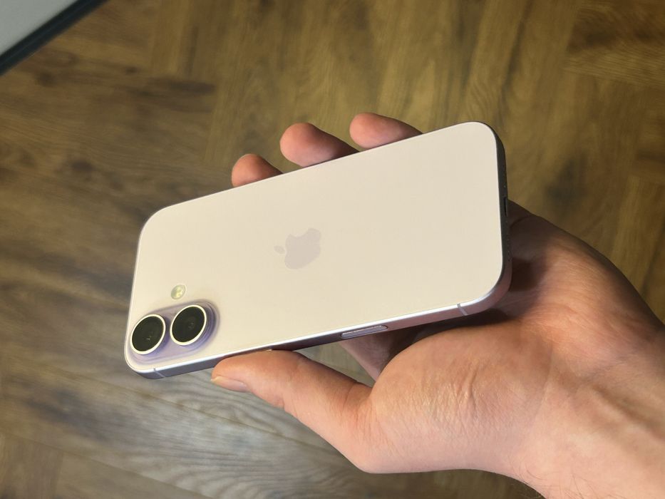 Iphone 17, 256гб, В БЛОКЕ