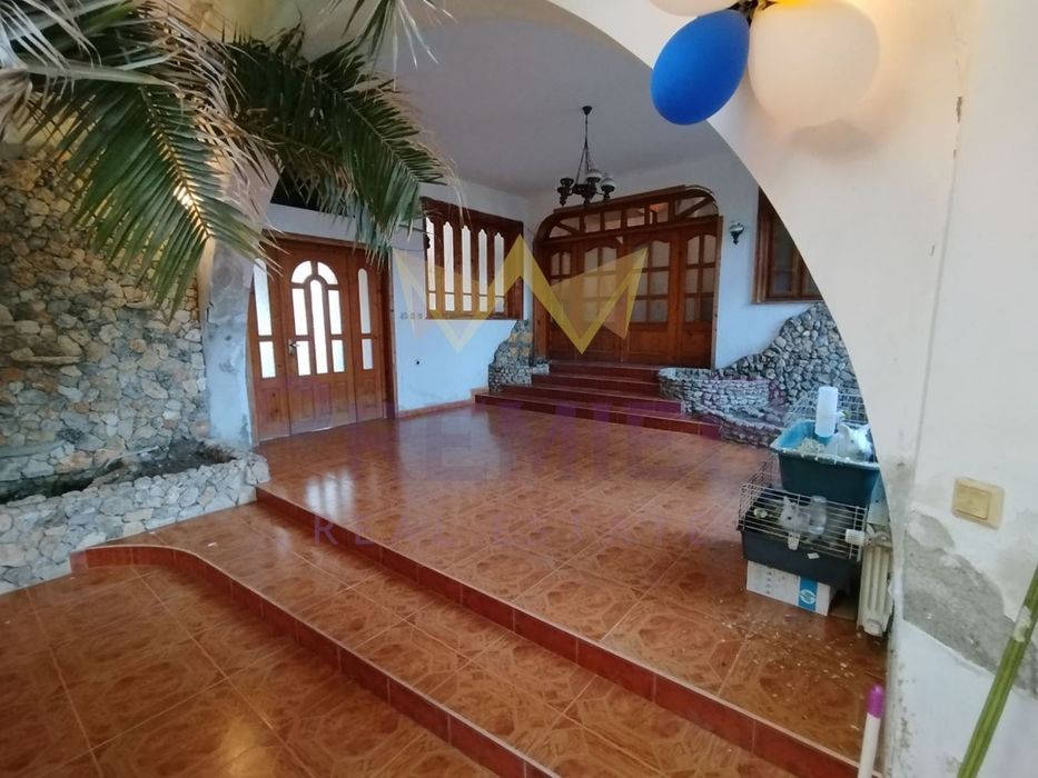 Къща в Варна, област-с.Климентово площ 1365 цена 230000