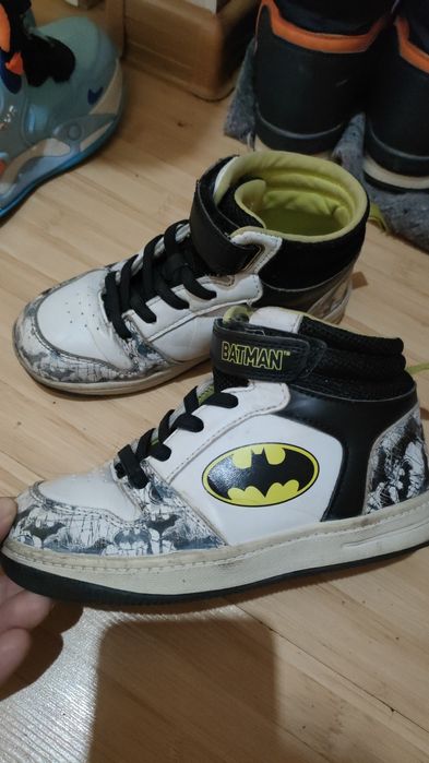 Скидка! Кроссовки