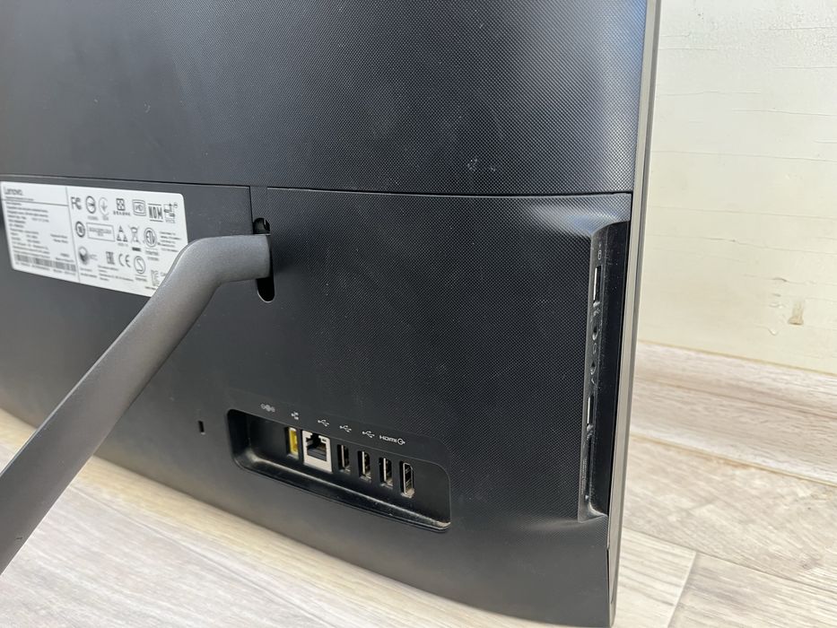 Lenovo компютер новы